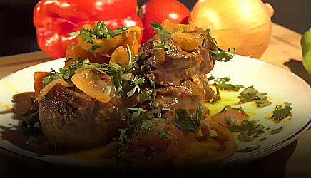 מתכון לקדרה ים תיכונית עם אוסובוקו בקר של השף אבי ביטון